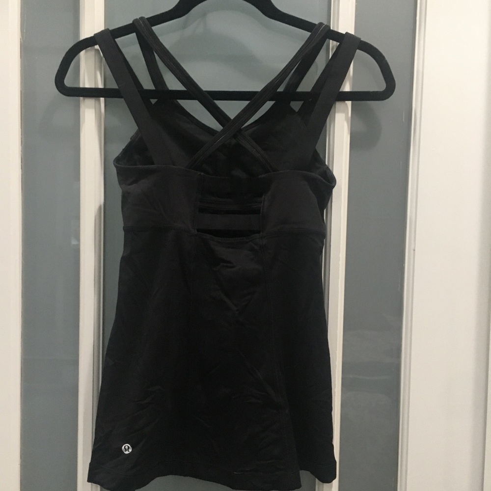 Lulu Lemon cross back black activewear tank top